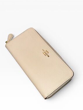 Coach Long Zip Around Chalk With Gold Hardware Full Size Wallet